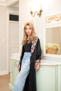 AMIRA