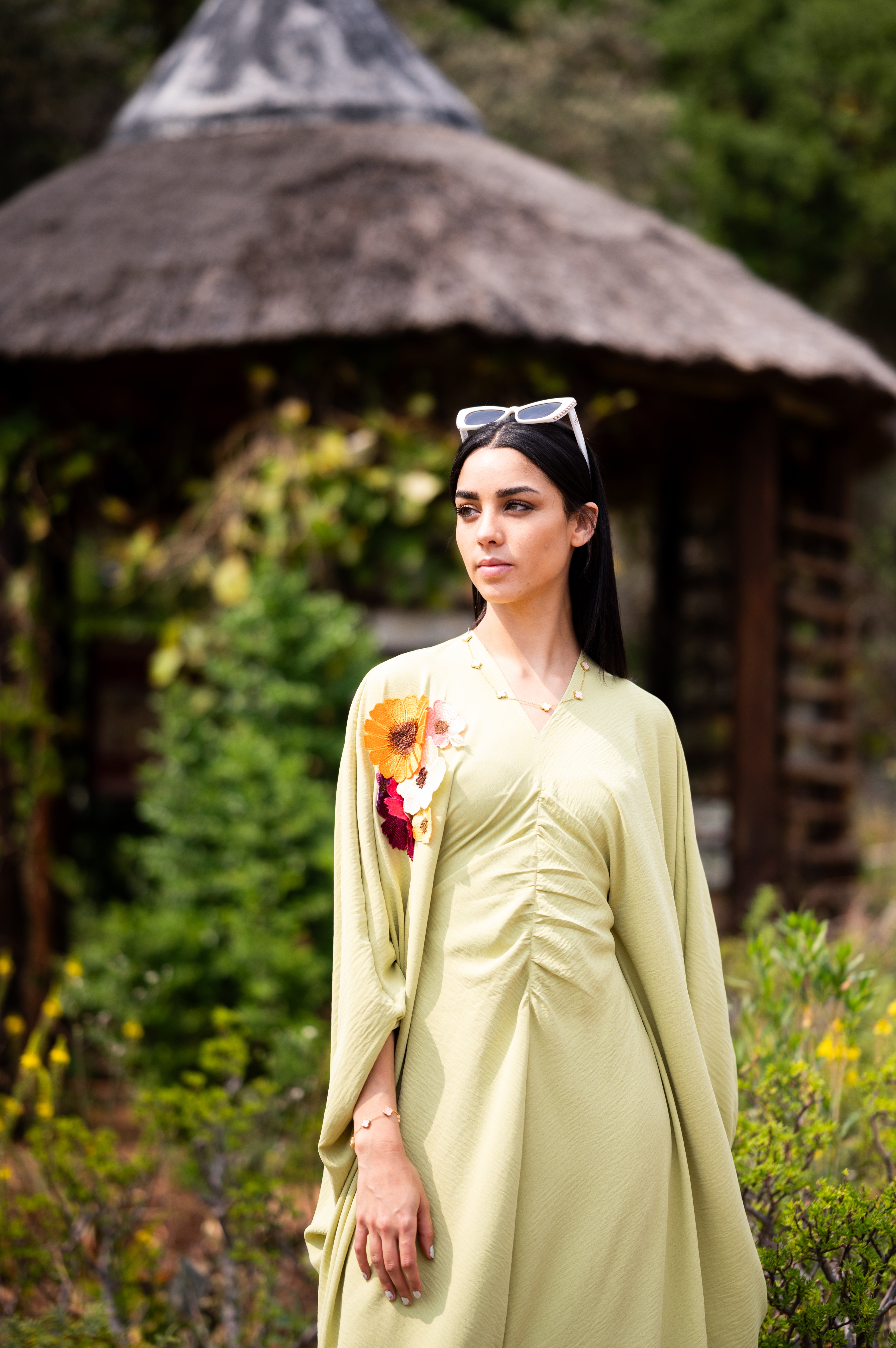 BALI (no floral detail)