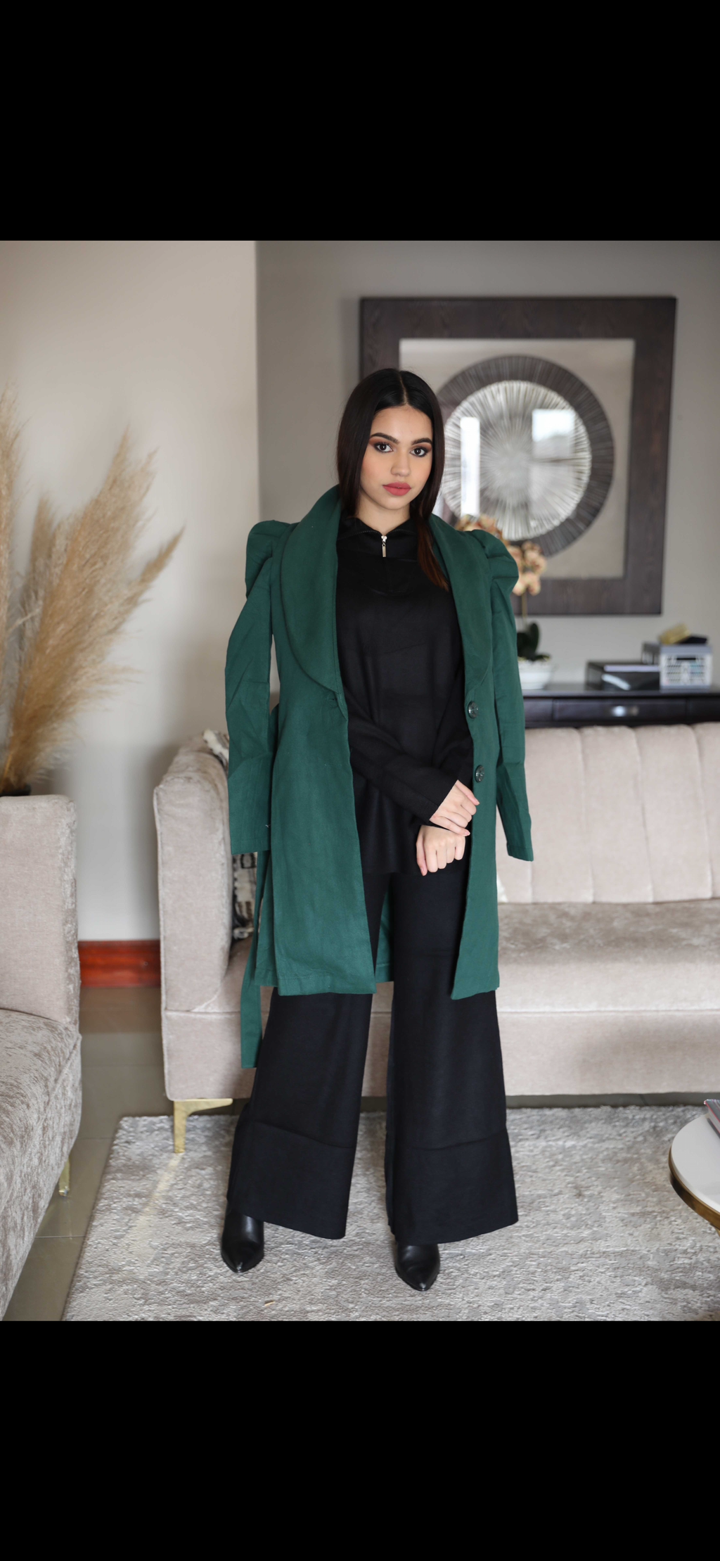 Green puff shoulder jacket