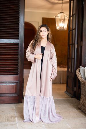 DELILAH (gold)