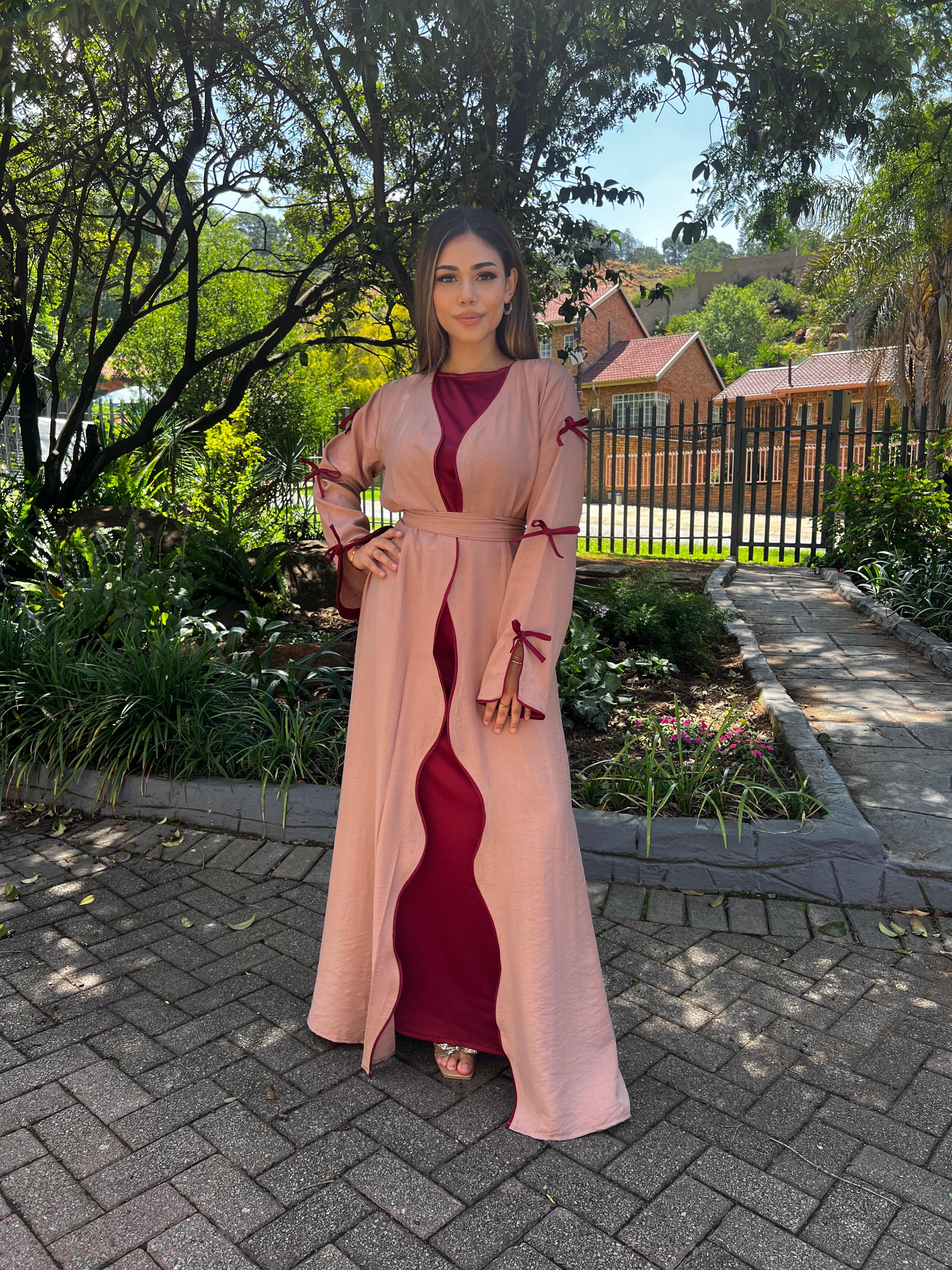 Belle abaya in Ruby