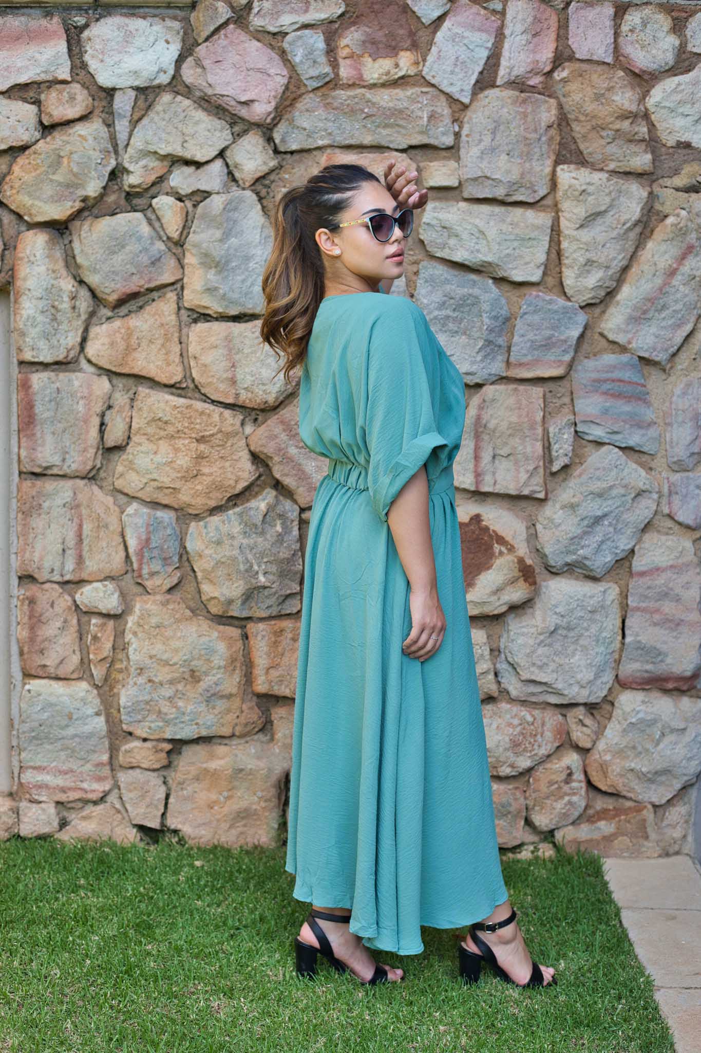 Flowy button down dress (moss green)